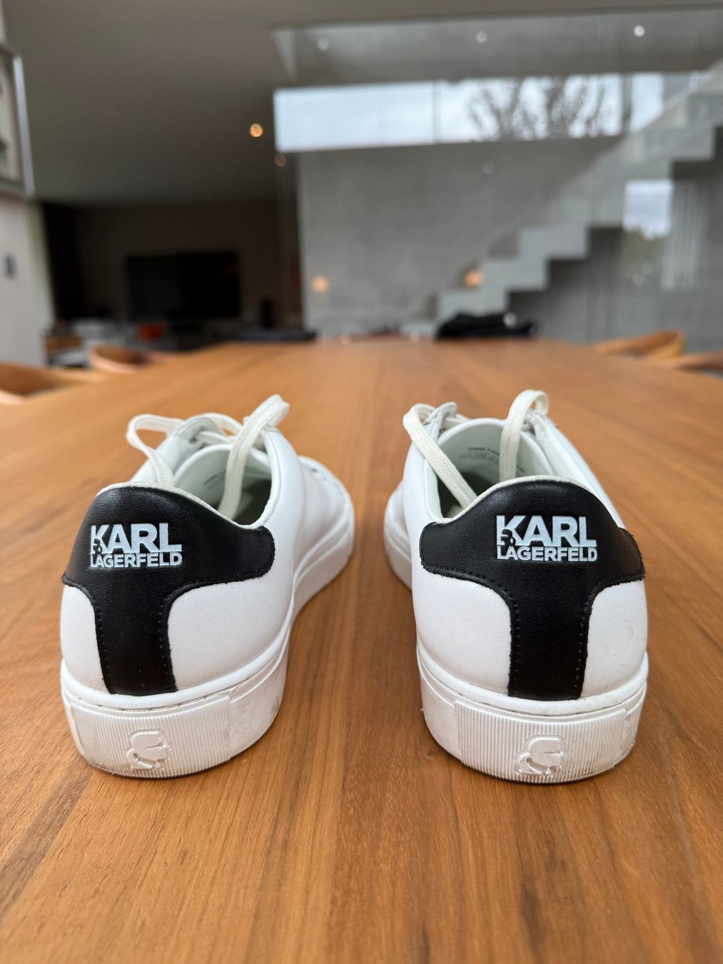 Karl Lagerfeld Damenschuhe: Karl Lagerfeld Sneekers – Gebraucht aus Spreitenbach von BritToSwiss 1