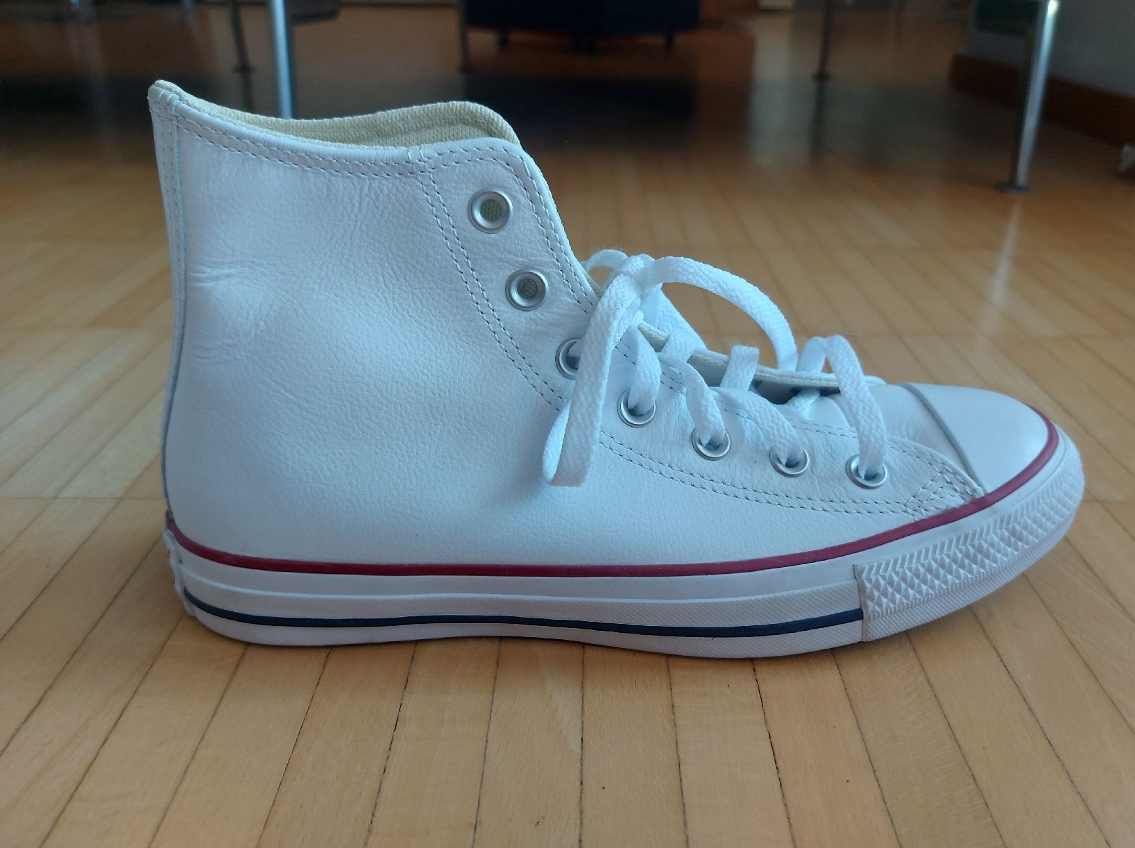 Converse Scarpe da uomo: Converse, Leder, weiss, Gr. 39 – Usato da Oberengstringen venduto da PaolaDe 2