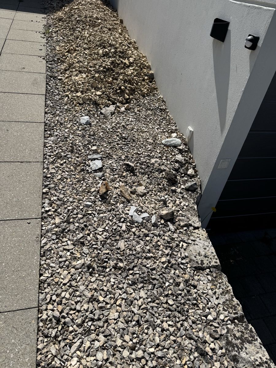 Pietre & tegole: Randsteine / Gartensteine fast gratis - selbstabholen 8182 – Usato da Hochfelden venduto da Patrick_222 3