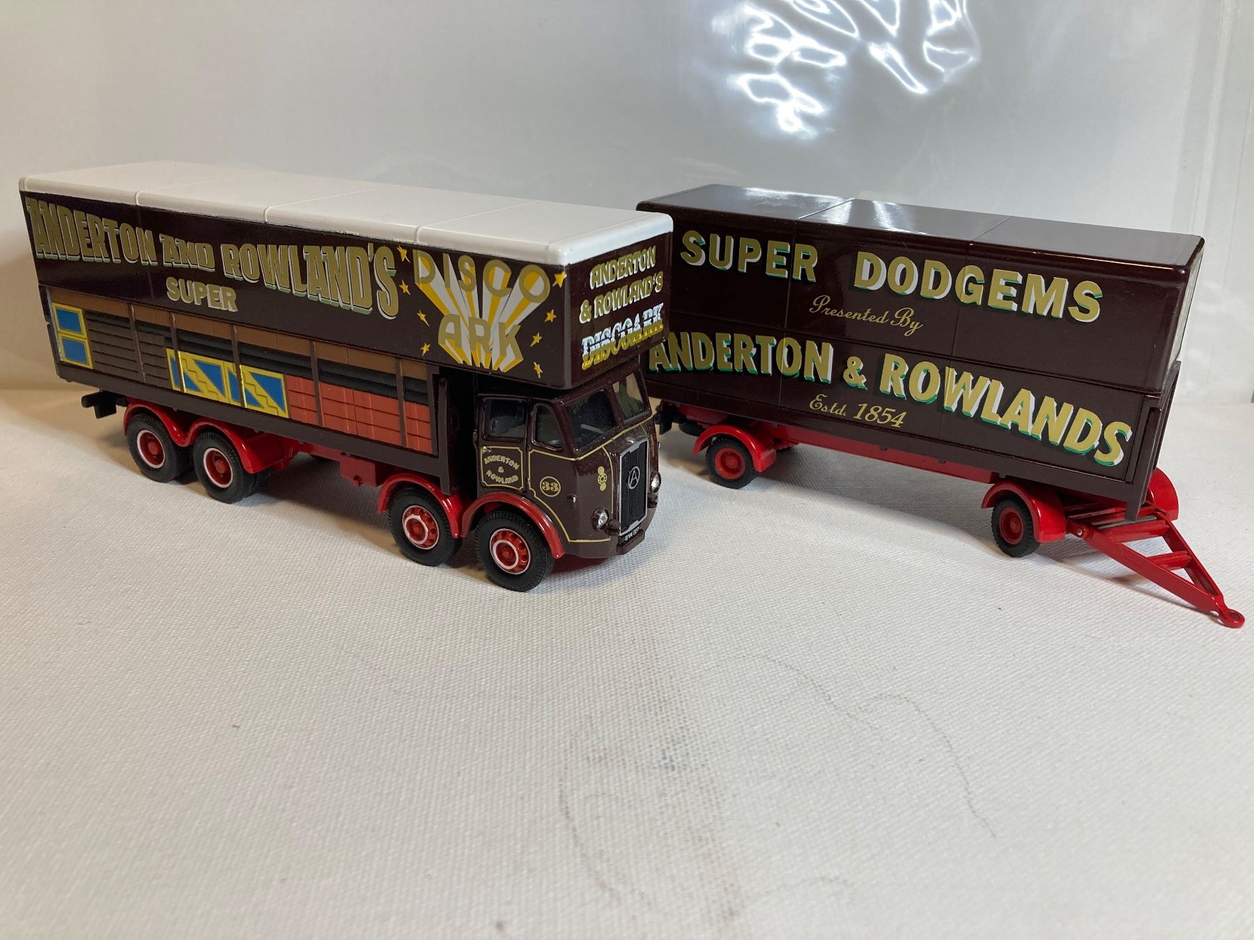 Corgi Toys Modellautos: Modellbau + Hobby  Modellautos – Neu (gemäss Beschreibung) aus Magden von psp_bcc9 1