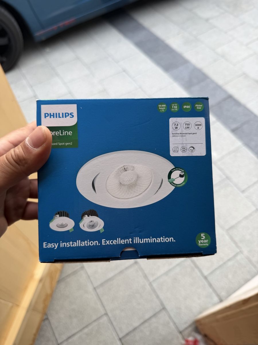 Lampade: Spot leuchte  – Nuovo e nell'imballaggio originale da Zürich venduto da papaplatte