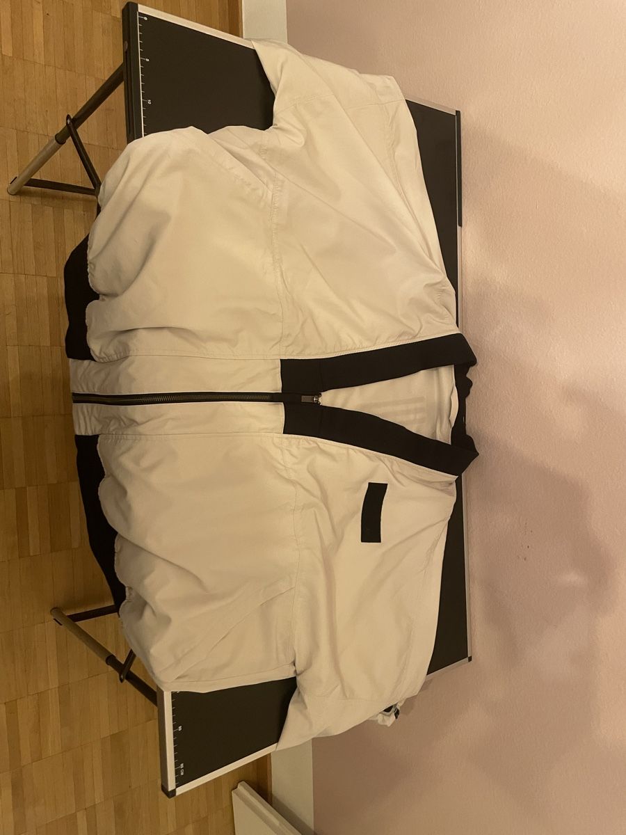 Adidas Giacche: Adidas Performance x Parley Bomberjacke XXL – Usato da Oberwil BL venduto da LiviaS01 4
