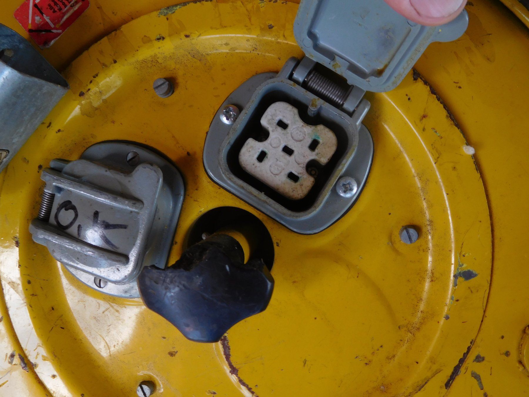 Câbles: Kabelrolle 380Volt – D'occasion à Wallbach par Pitralon1 4