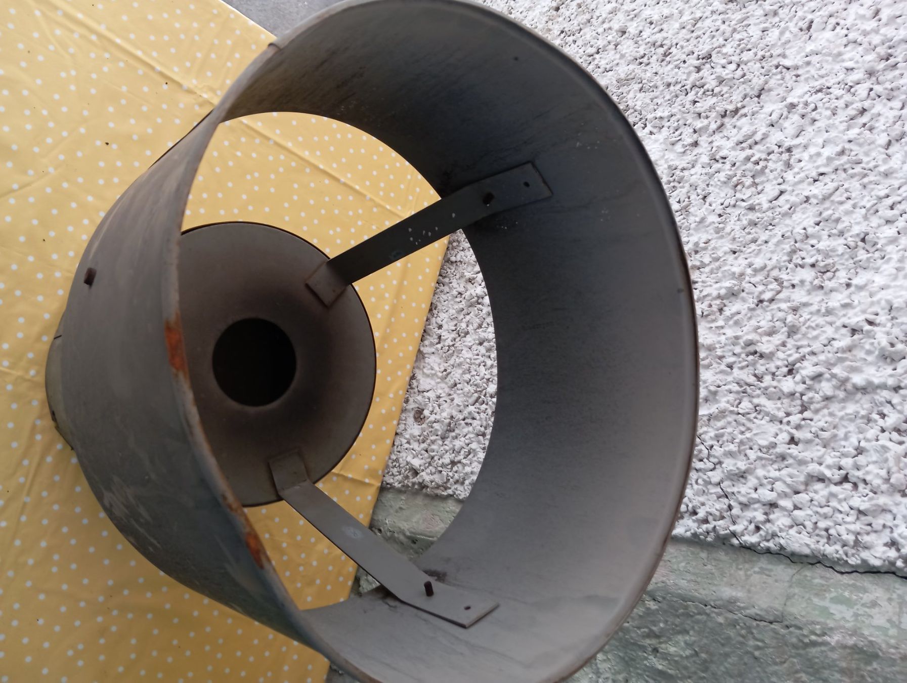 Lampade: Alte Industrie Lampen – Usato da Giswil venduto da Zumdesign 1