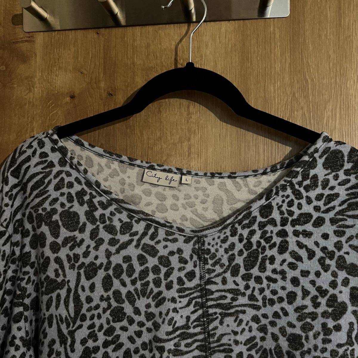 Maglioni & Felpe: Sweatshirt Pullover Langarm Animalprint – Usato da Chur venduto da noe_mh8b 2