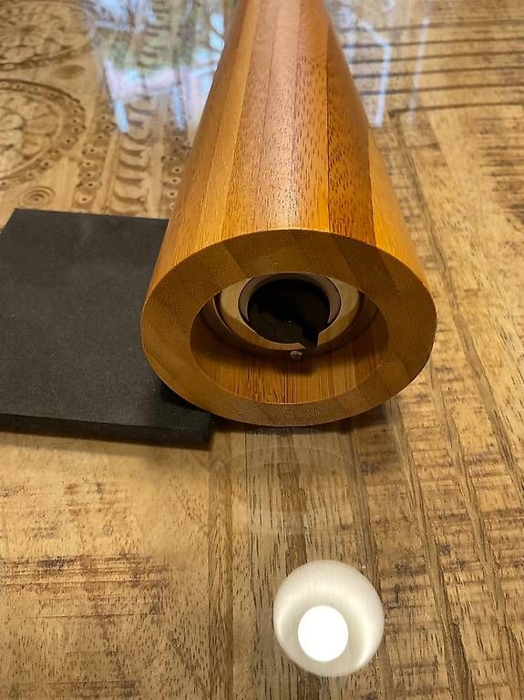 Geschirrsets: Pfeffermühle – Gebraucht aus Orselina von Mandalas