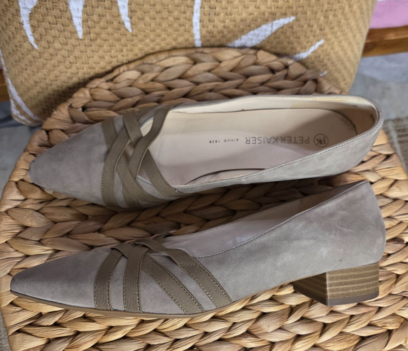 Damenschuhe: Peter Kaiser Pumps – Neu und originalverpackt aus Leissigen von ali_k9v8 1