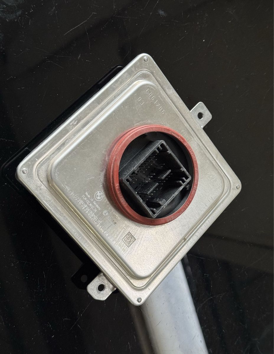 BMW Alle Autoersatzteile: Module de commande (boîtier) du laser à LED BMW G20, G05, G0 – Gebraucht aus fribourg von Nikita.0762813663