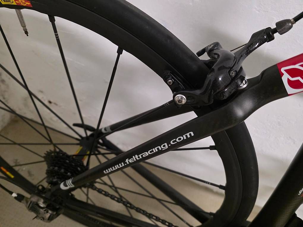 Biciclette: Feld Carbon Rennvelo – Usato da Basel venduto da pet_ss7x 2