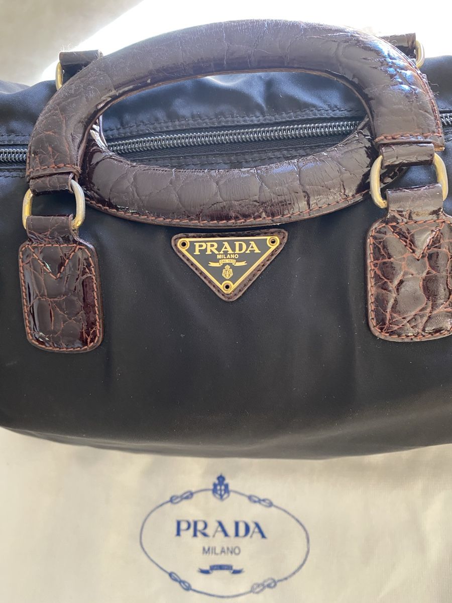 Prada Sacs femmes: Borsetta Prada – D'occasion à Novazzano par ige_cwq5