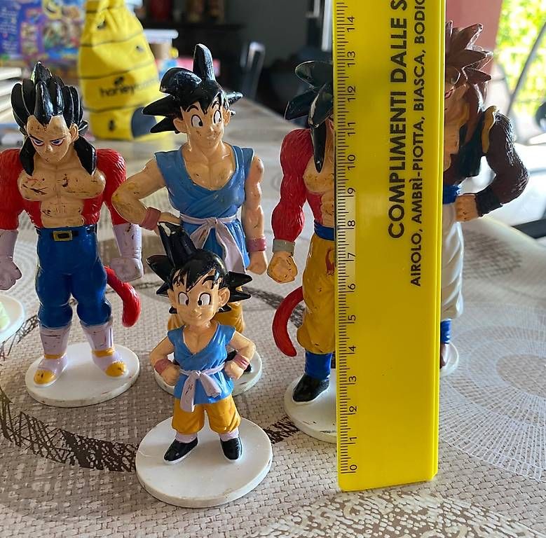Giocattoli: 9 personaggi Dragon Ball – Usato da Castel San Pietro venduto da sab_lj2d 3