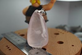 Rosenquarz Anhänger  mit Silber öse     Ab 5.-(1)