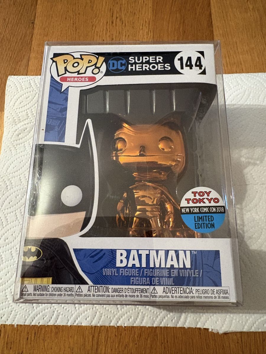 Funko Statuette: FUNKO batman 144 chrome COMIC CON 2018 – Nuovo e nell'imballaggio originale da Herzogenbuchsee venduto da warrior77 2