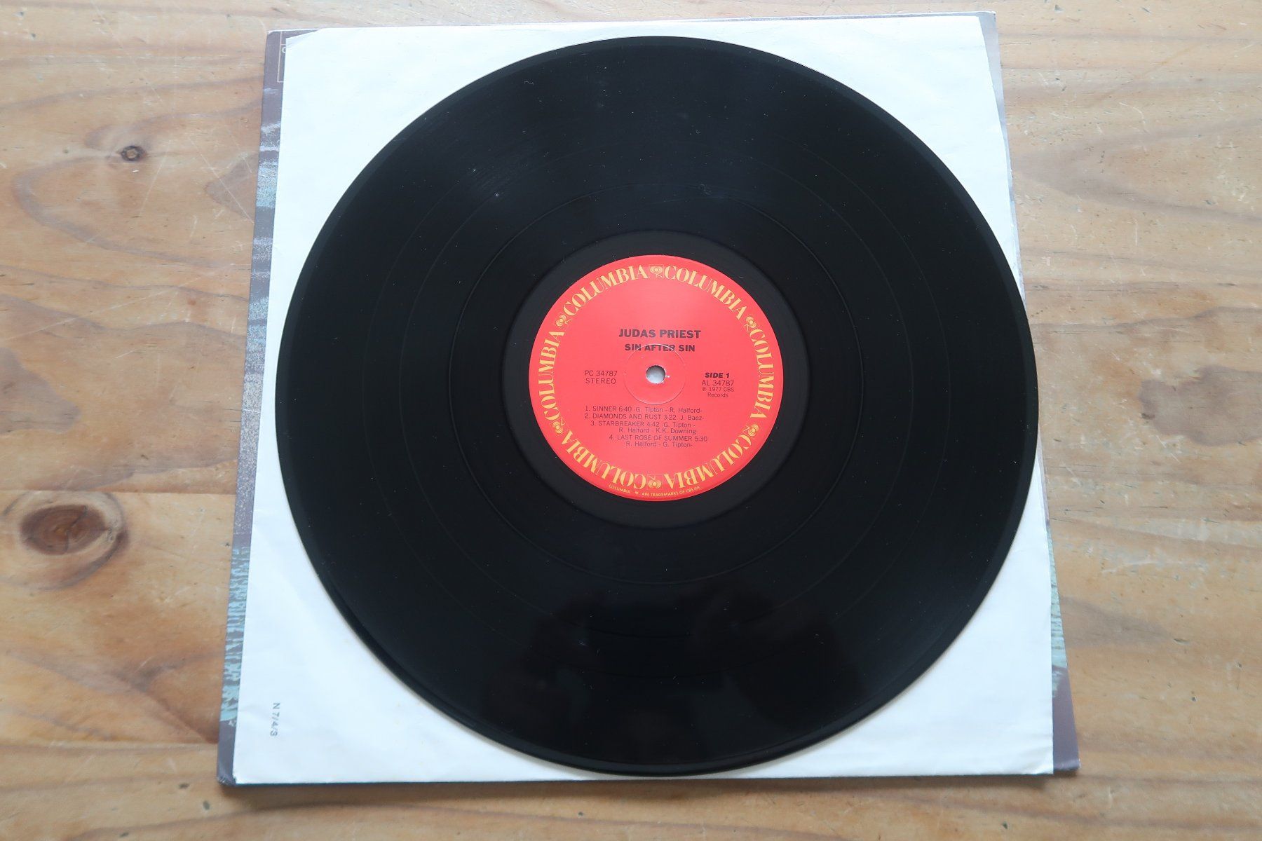 Schallplatten: JUDAS PRIEST - SIN AFTER SIN - VINYL LP – Gebraucht aus Basel von Patiscat 3