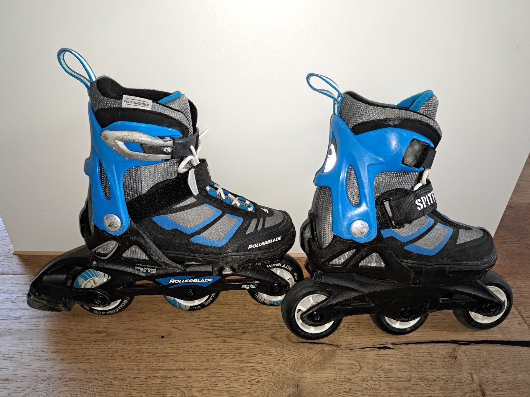 Pattini in linea & Pattini a rotelle: Rollerblade Spitfire Inline Skates - Grösse 28-32 – Usato da Winterthur venduto da Kathy22 1