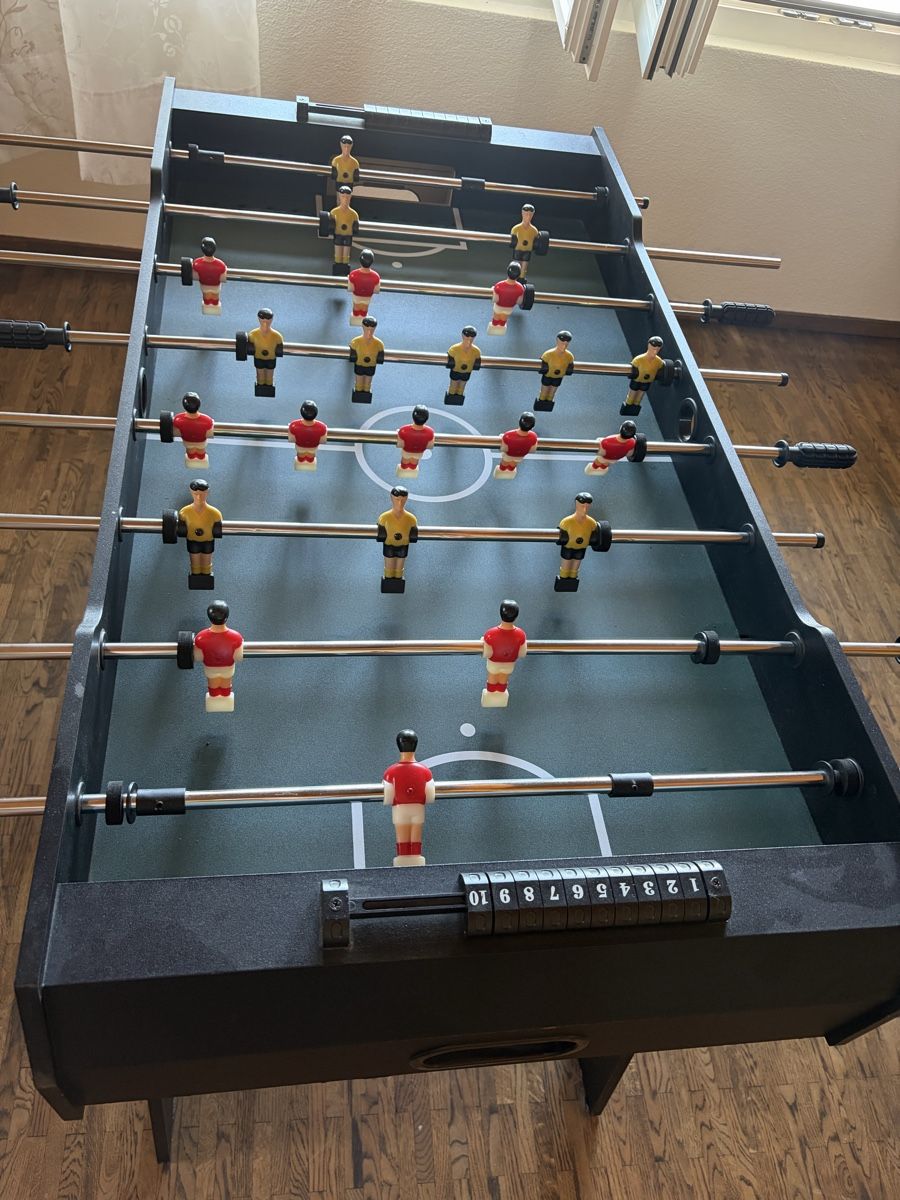 Spiele: Töggelikasten, Tischfussball – Gebraucht aus Rüderswil von dariasophialuisa 4