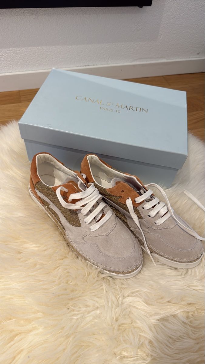 Scarpe da donna: Coole Sommer Sneakers, Grösse 38 – Nuovo e nell'imballaggio originale da Uster venduto da CharlotteVN