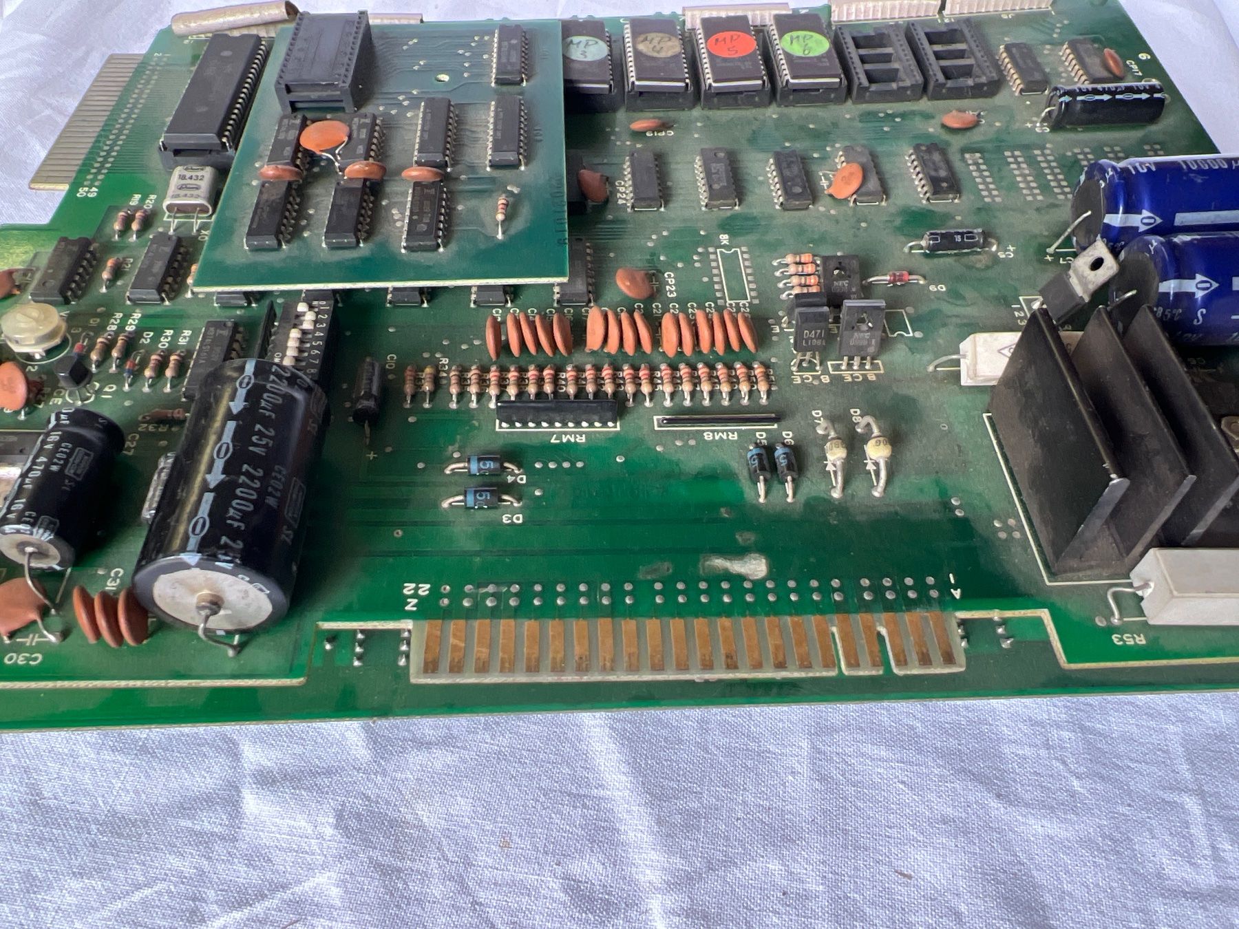Slot Machine: Arkade Platine PCB – Usato da Nänikon venduto da Flipperbar 1