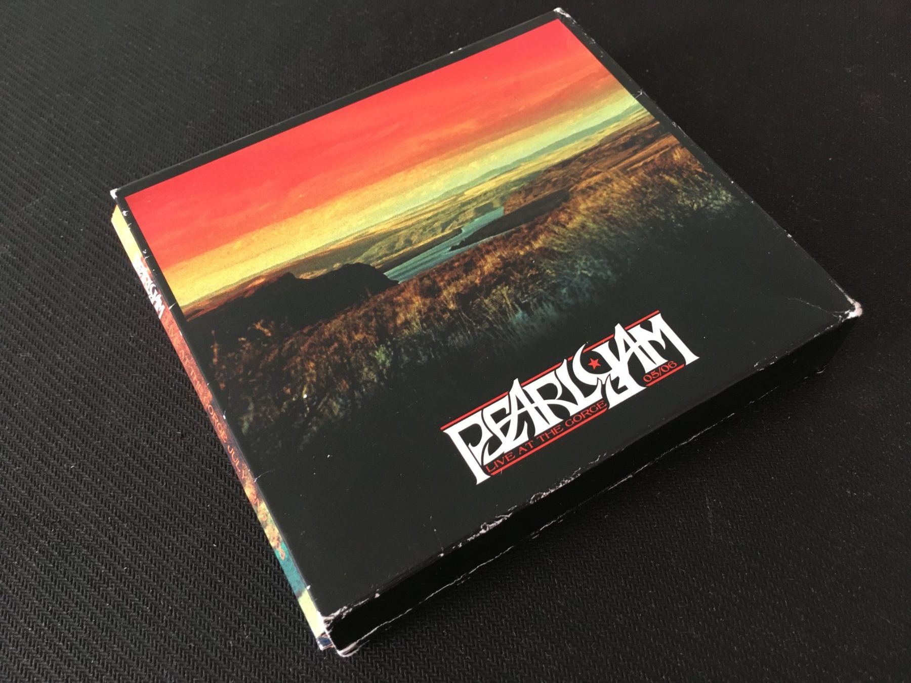 CD: Pearl Jam - Live at Gorge 05/06 -CD- 7cd's Box Set – Usato da St.Gallen venduto da MedienJoe
