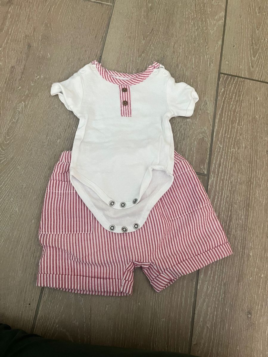 Lotti & Set di vestiti: Mädchenkleider Gr. 50 – Usato da Döttingen venduto da mar_6vv7 1