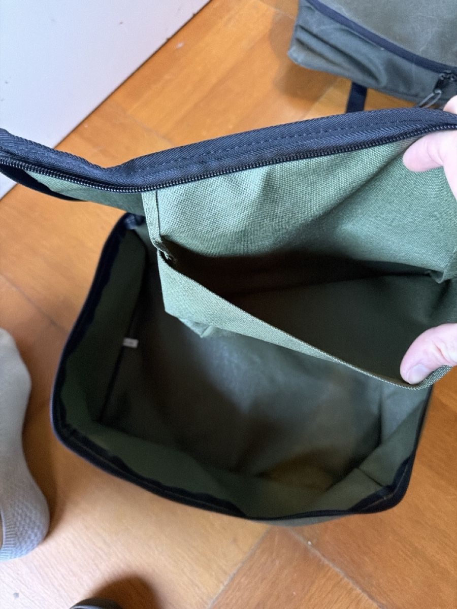 Armée suisse Sacs: Waschtasche Schweizermilitär – D'occasion à Grindelwald par yoloflip45 2