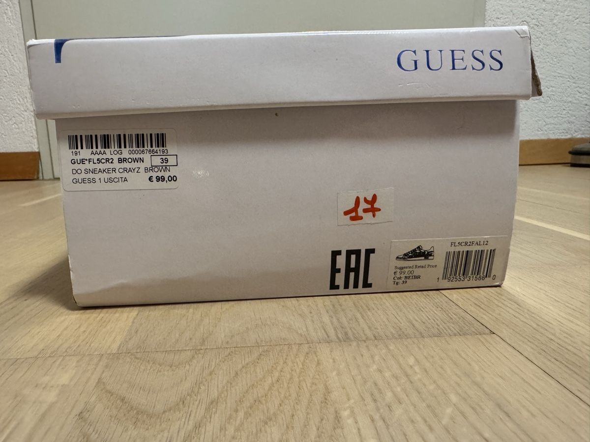 Guess Scarpe da donna: Sneaker Guess 39 – Usato da Malans GR venduto da leo_mz7w 3