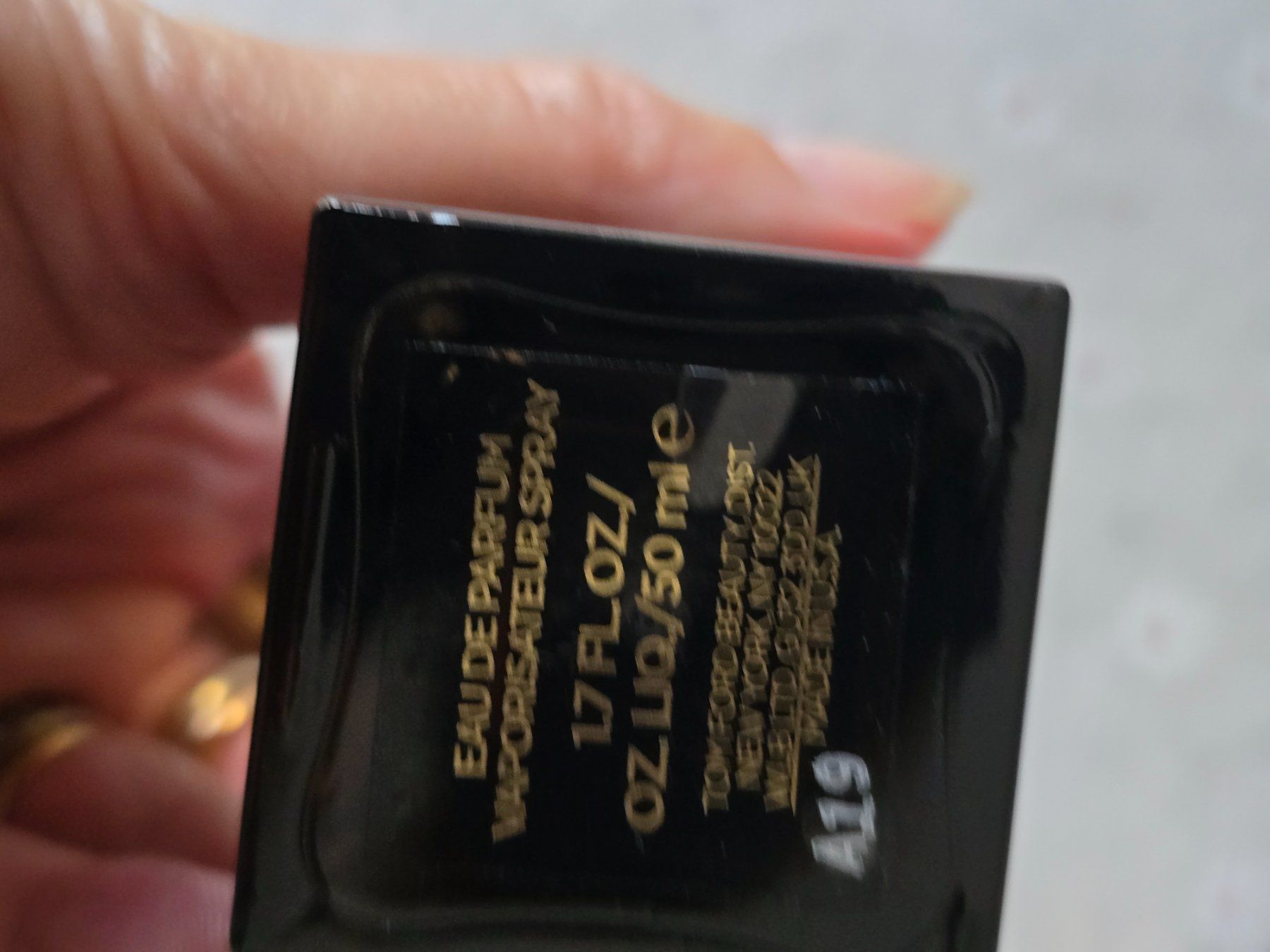 Tom Ford Profumi & Eau de Toilette: Tom Ford Santal Blush Eau de Parfum Spray 50 ml – Nuovo (secondo la descrizione) da Bottmingen venduto da sandy_2 5