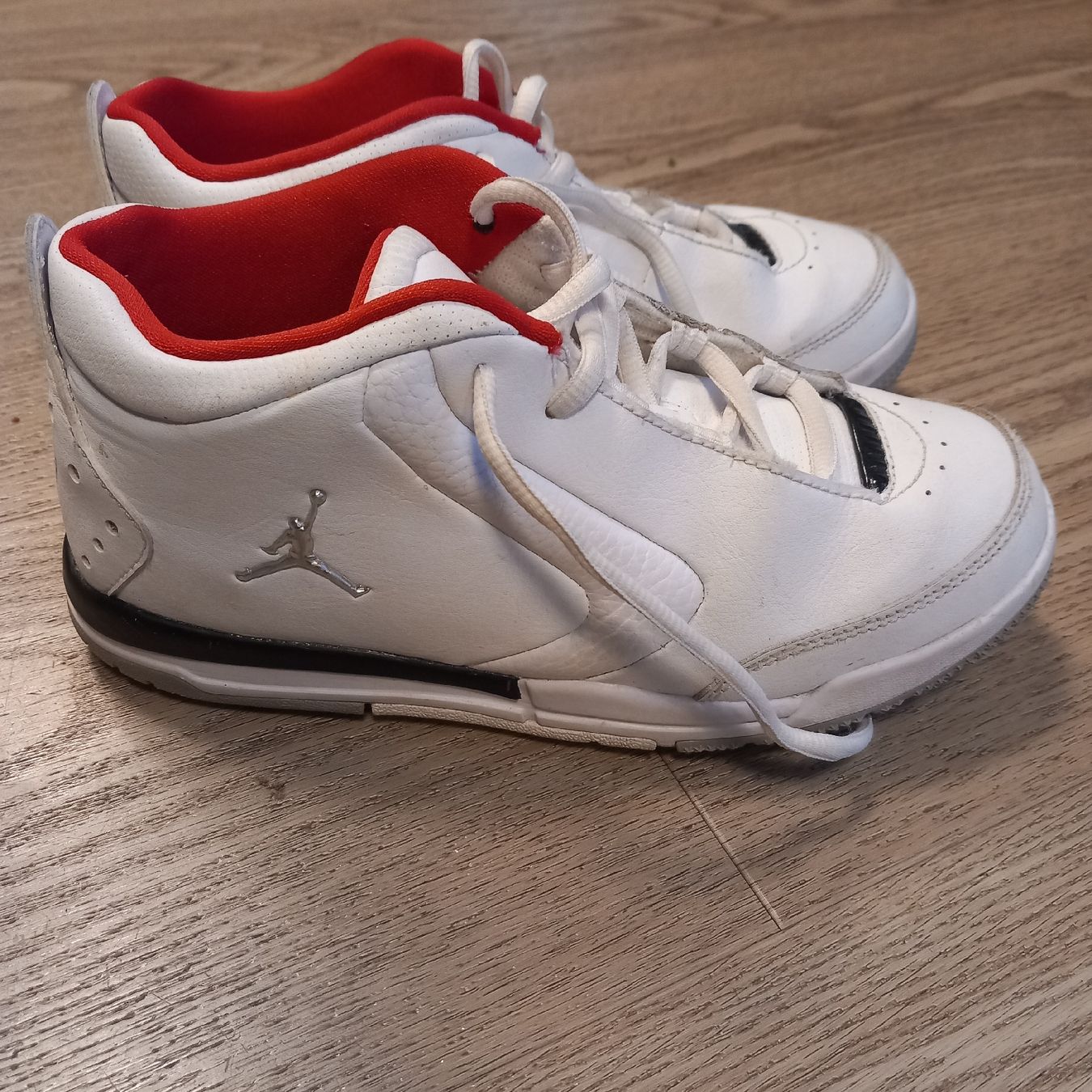 Jordan Scarpe per ragazzi: basket jordan taille 35 – Usato da Chavannes-de-Bogis venduto da senator635