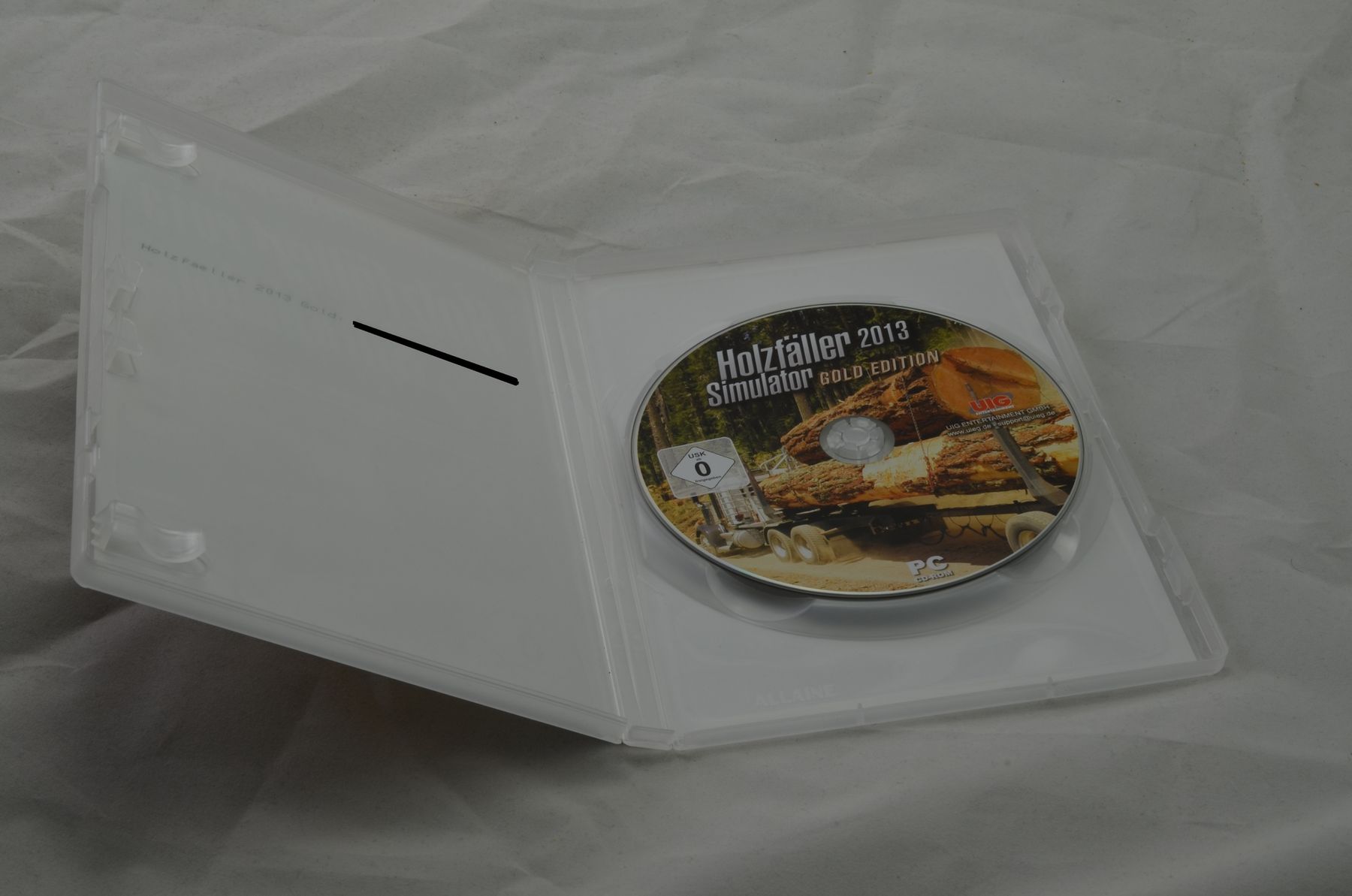 Giochi: Holzfäller Simulator 2013 Gold Edition – Usato da Buchs AG venduto da SellAndBuyX 2
