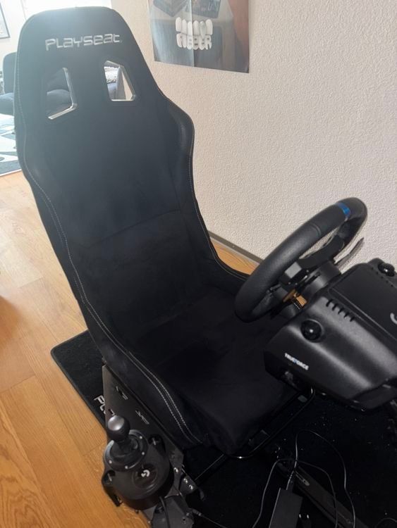 Playseat Stühle: Logitech G923 + Playseat Renn Simulator Komplett-Set – Gebraucht aus Zürich von lui_vs8l 1