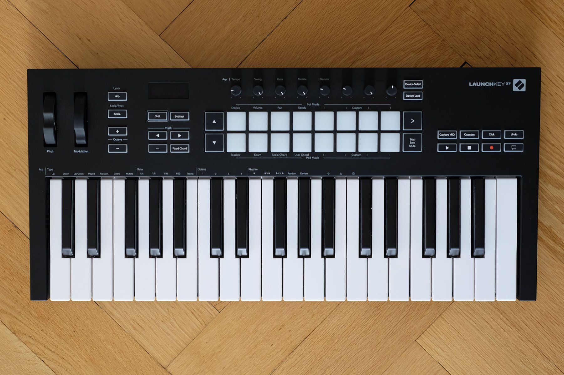 Novation Strumenti musicali: novation Launchkey 37 MK3 – Nuovo (secondo la descrizione) da Zürich venduto da raphael302