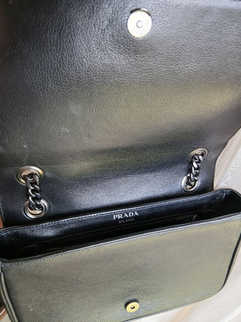 Prada Sacs femmes: Cahier Prada Bag Vintage – Neuf (Voir description) à Zürich par tg4_y65n 1