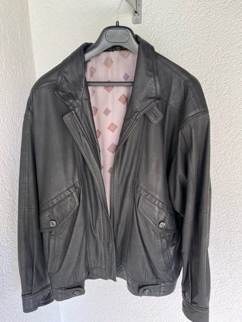 Giacche: Herren Lederjacke – Usato da Wädenswil venduto da VTK_40