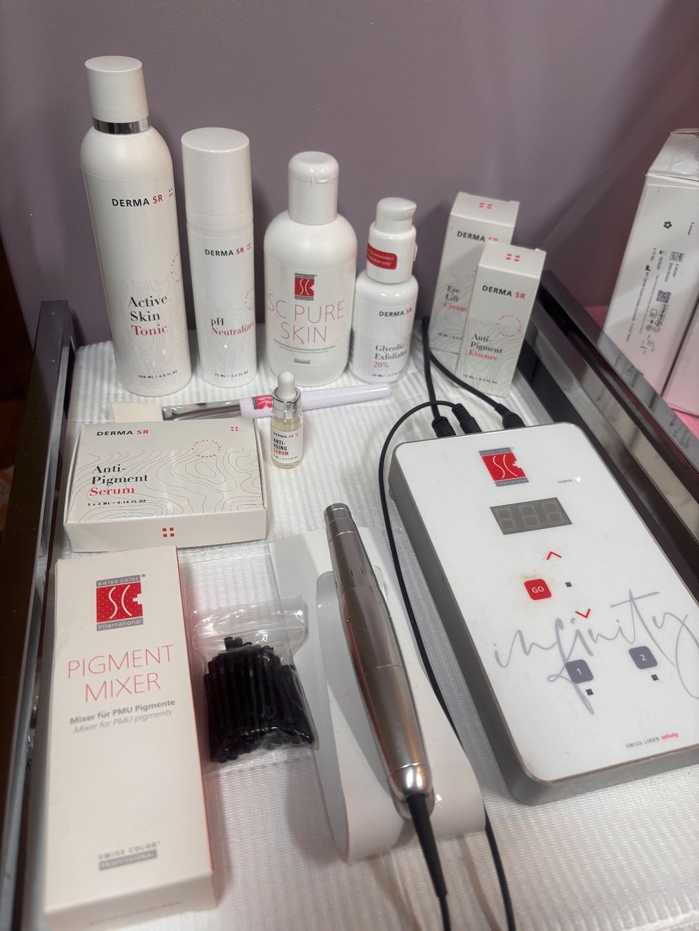 Cura del viso: Swiss liner Infinity Permanent Make-up Gerät – Usato da Brugg AG venduto da Burissa 2