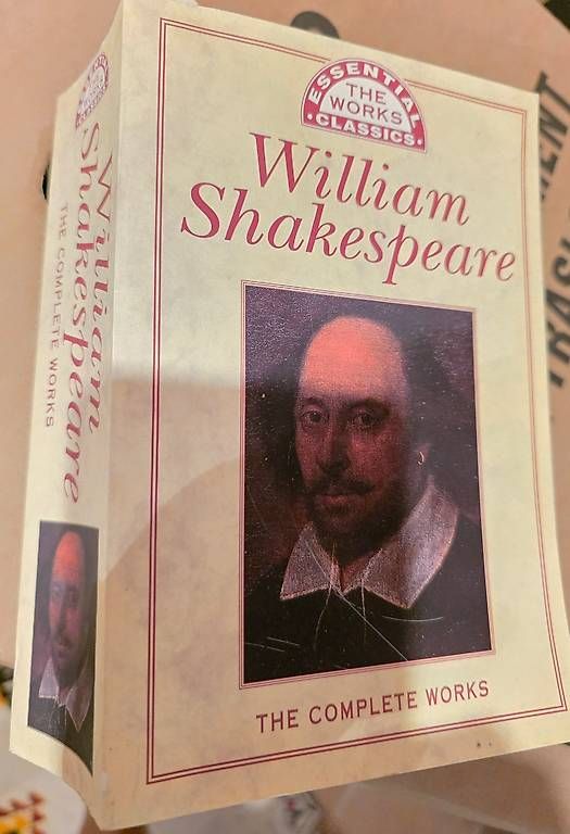 Libri: Shakespeare e Gandhi e Conquest – Usato da Lugano venduto da big_t6x6