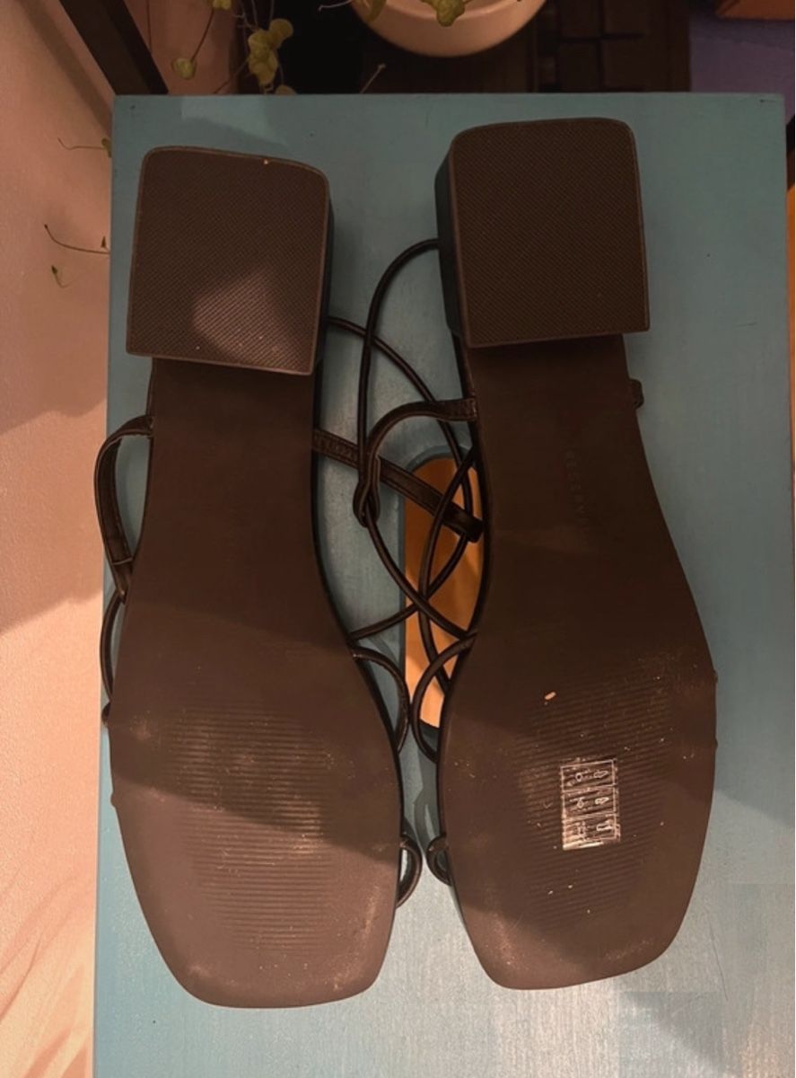 Scarpe da donna: Trendige Sandalen – Nuovo (secondo la descrizione) da St. Gallen venduto da val_zp92 3