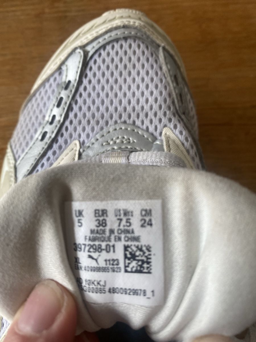 Puma Damenschuhe: Sneaker – Gebraucht aus Wattenwil von Bucht_BE 1