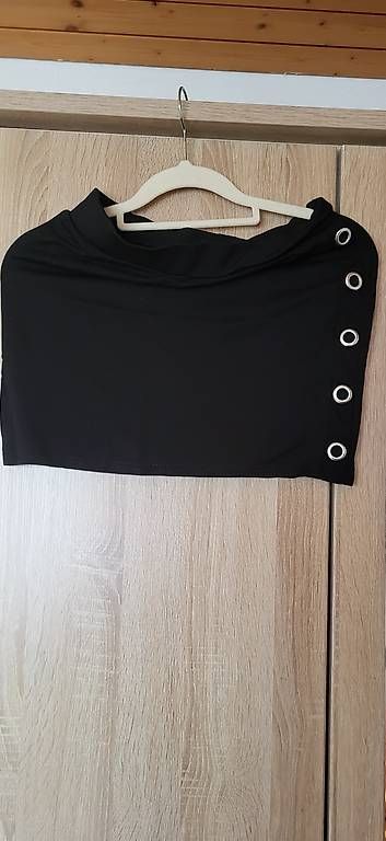 Lotti di vestiti: Mini jupes, Pfludderhose, grösse 36, Kleiderpaket  – Usato da Laupen BE venduto da Ursulam3635
