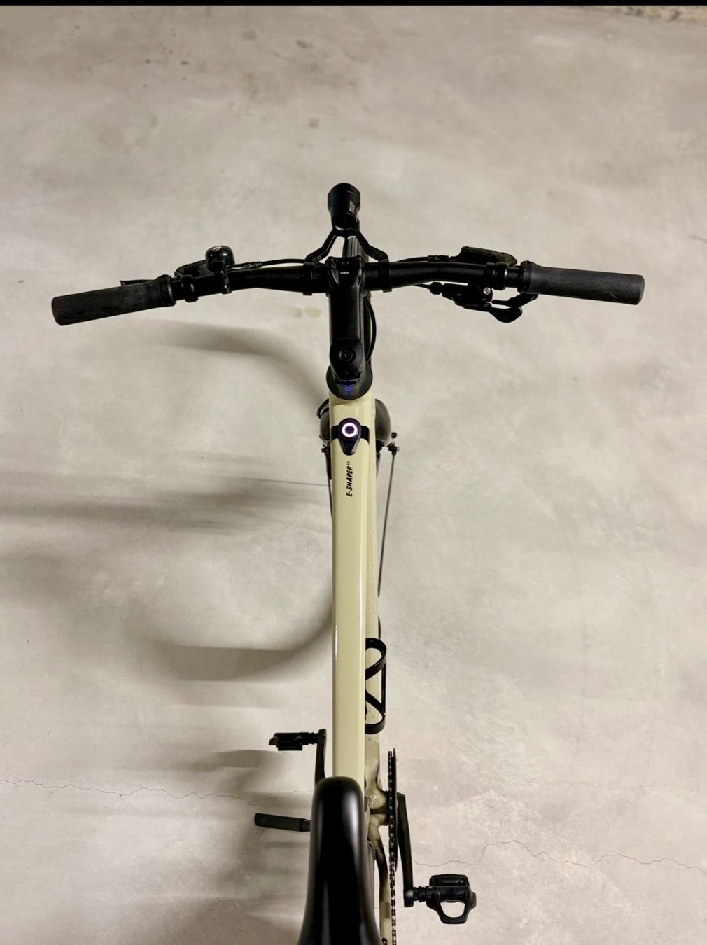 Lapierre Biciclette: Leichtes E-Bike Lapierre e-Shaper 3.2 – Usato da Luzern venduto da Saltimbocca0 3