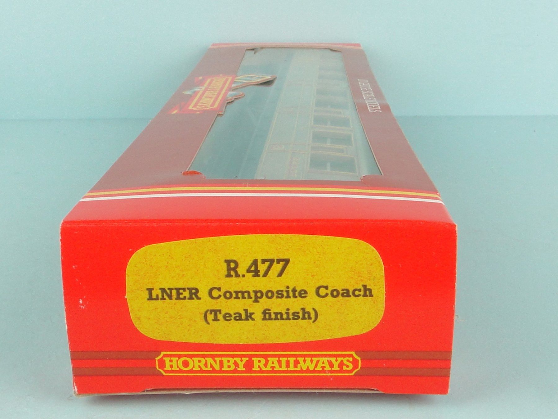 Hornby Modellini di ferrovie: Hornby R 477 LNER Coach – Usato da Bülach venduto da cann11 6