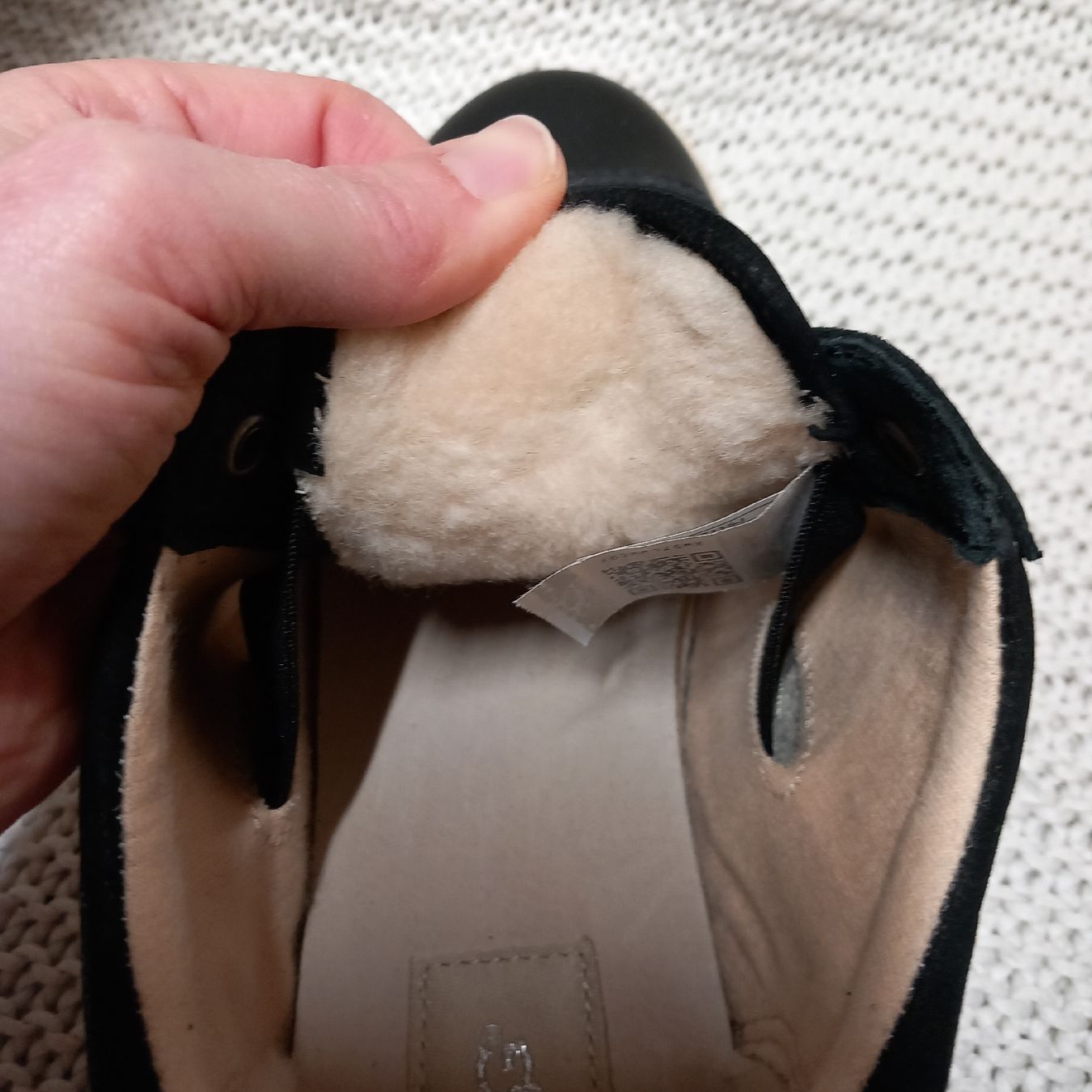 Scarpe da donna: UGG Sneaker Gr.39 – Usato da Gwatt (Thun) venduto da umwelt-brocki 5