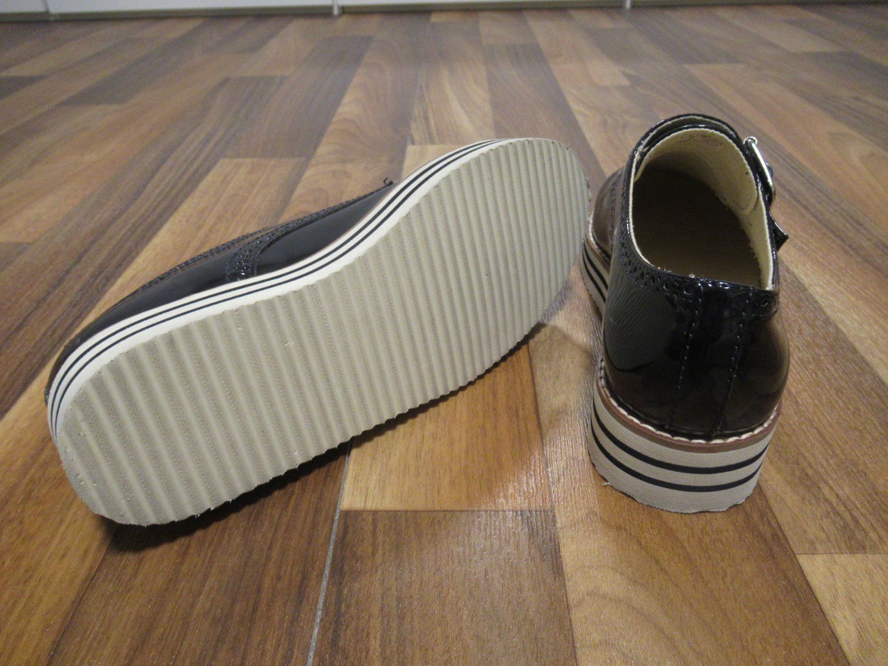 Zara Scarpe per ragazze: Schuhe Hochglanz – Usato da Wittenbach venduto da pambob 1