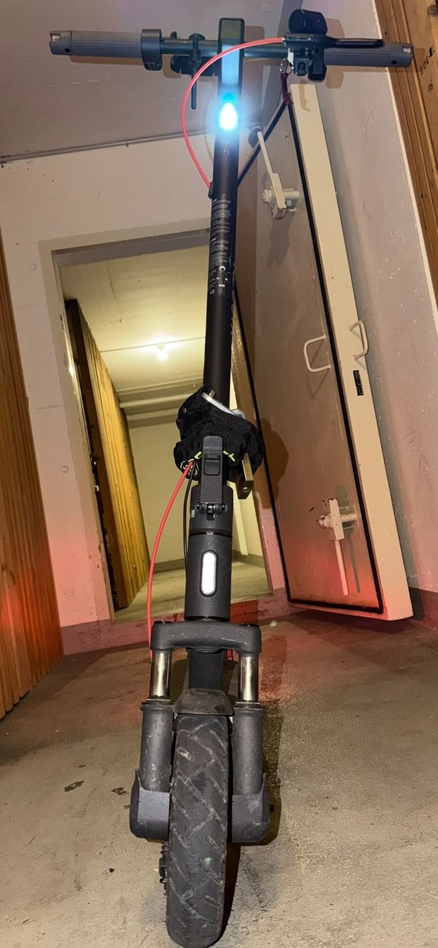 Xiaomi Kickboard: Ab 1 CHF | Xiaomi E Scooter 5 inkl. Tuning kit – D'occasion à Schliern b. Köniz par vac_l86y 1