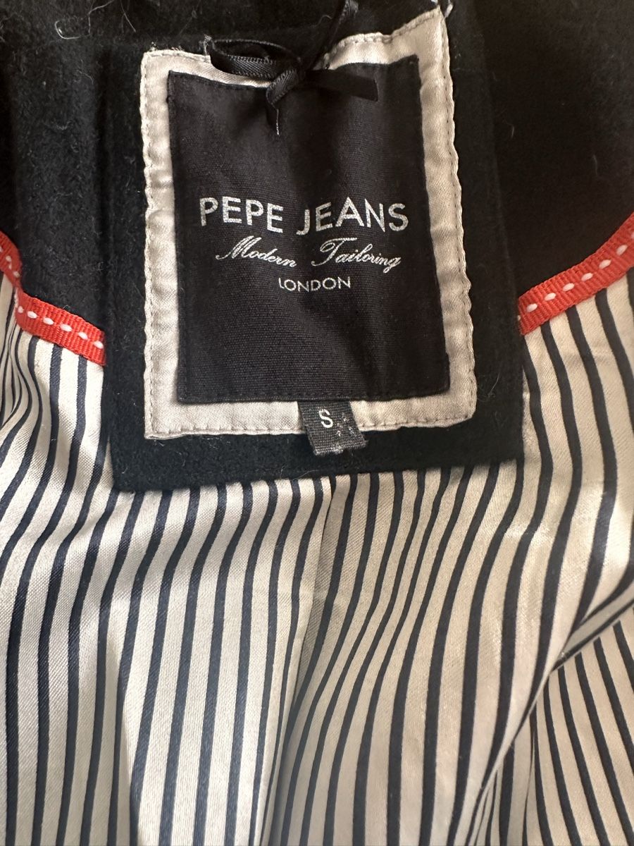 Pepe Jeans Manteaux: Pepe Jeans Mantel schwarz s – D'occasion à Pfaffhausen par Klaras_second_hand 2