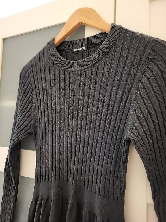 Vestiti: Robe en maille en bon état – Usato da Bernex venduto da luanacsoares 2