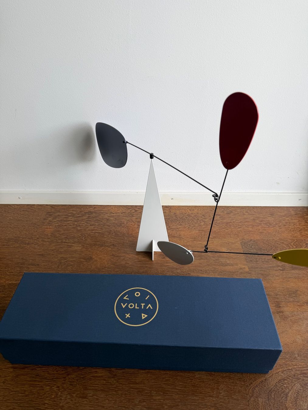 Tutte le decorazioni: Volta Paris 35 standing Mobile von Mondrian – Usato da Ennetbaden venduto da miboo 1