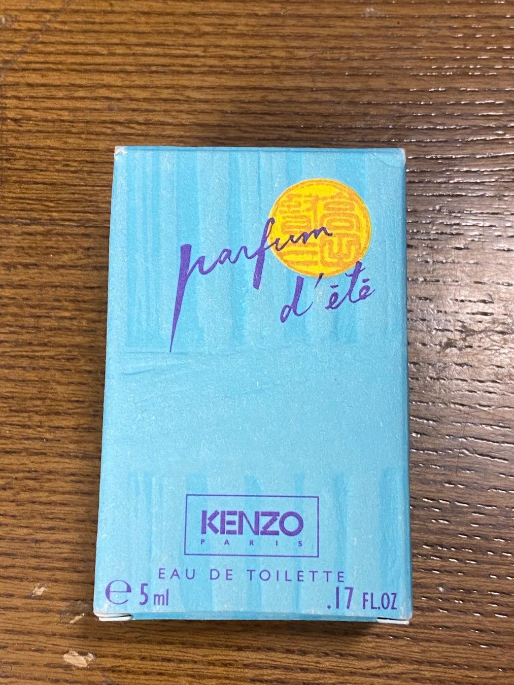 Profumi & Eau de Toilette: Mix Miniaturen Parfüm – Usato da Küssnacht venduto da Flowerlady 3