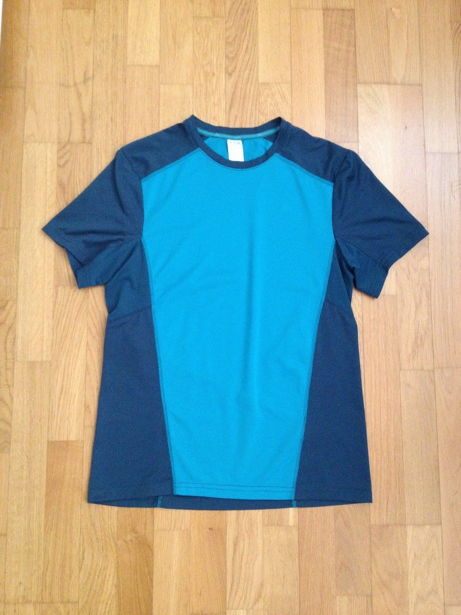 T-shirt: Sport Shirt – Usato da Dübendorf venduto da Fip05