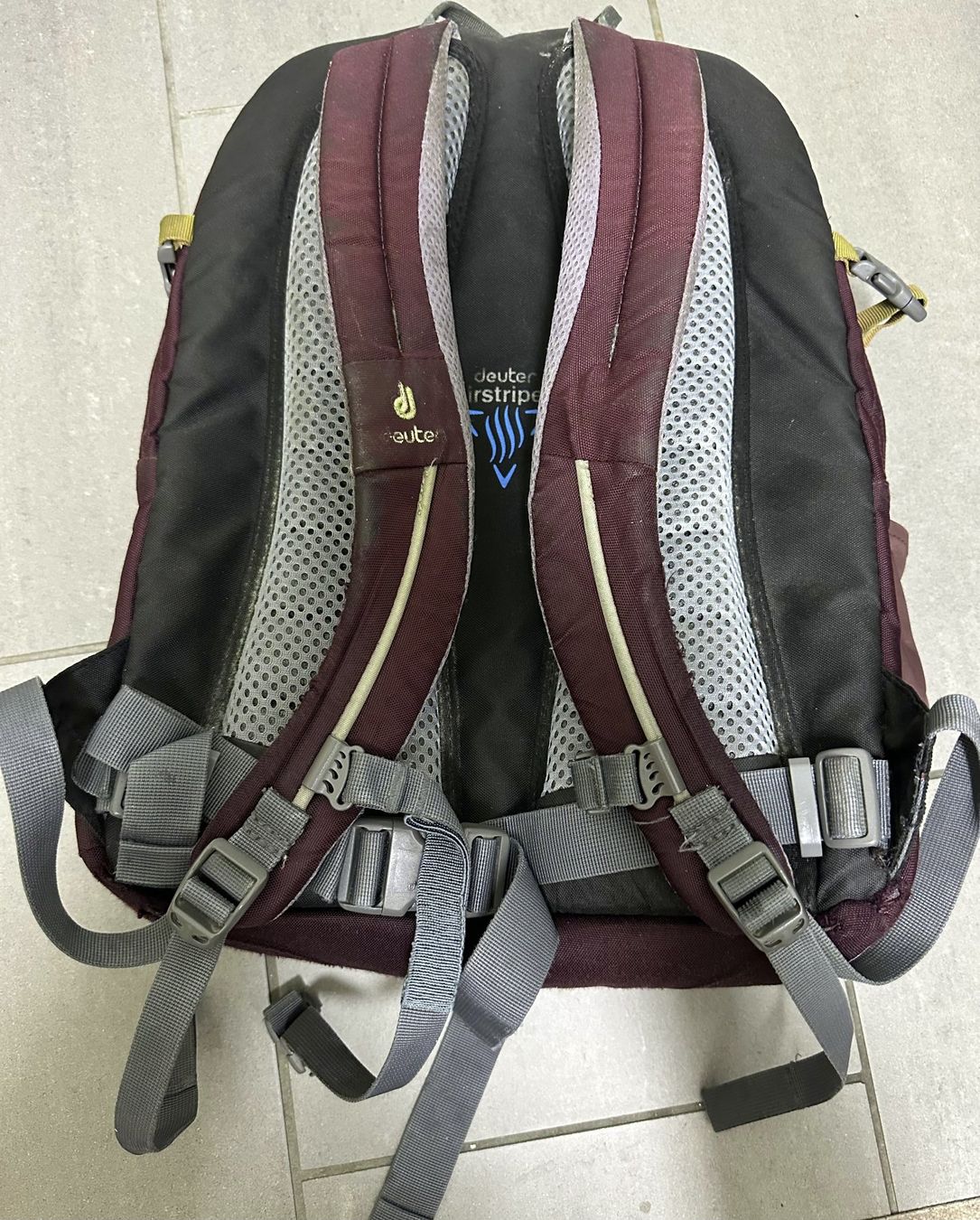 Deuter Zaini: Deuter Gigant 34 Liter mit Teildefekt – Difettoso da Zürich venduto da tedmaster 4