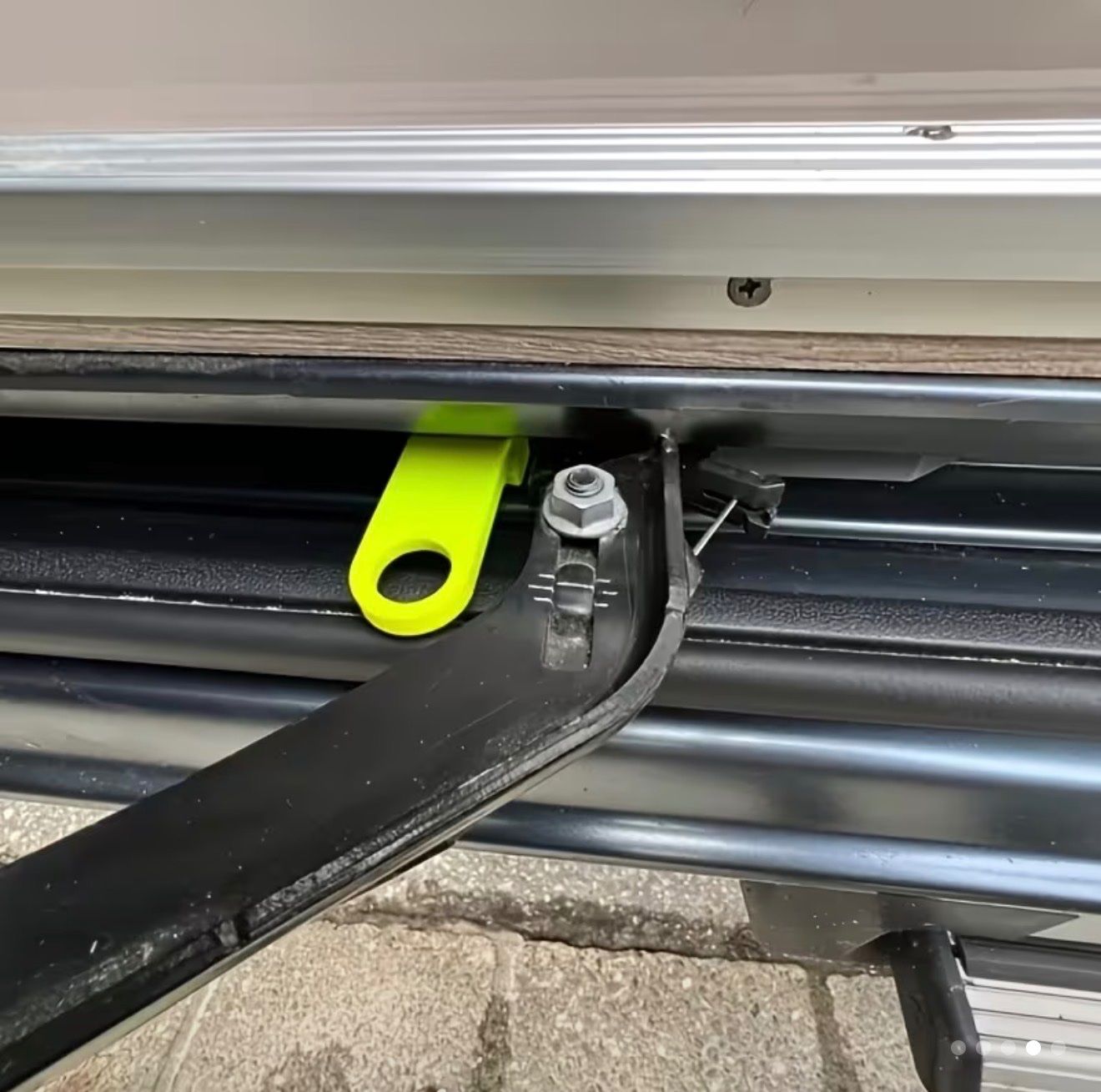 Altri accessori per camping: Camper Schiebetürstopper – Nuovo (secondo la descrizione) da Thun venduto da ssj46